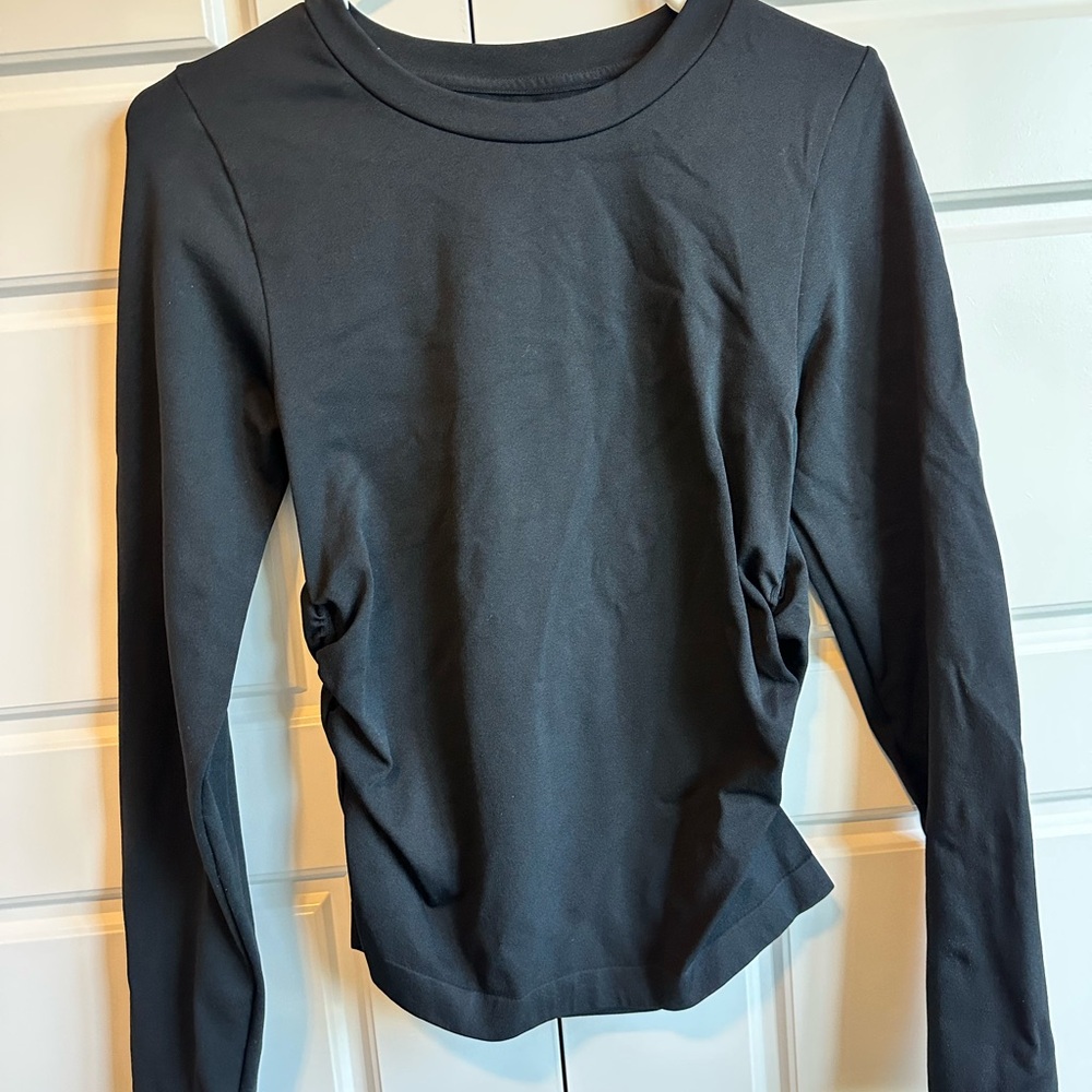 a new day Black Long Sleeve size large